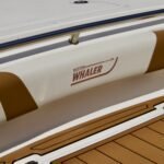 Boston Whaler 320 Outrage