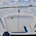 1999 INTREPID 322 (ONLY 300 HOURS)