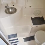 1999 INTREPID 322 (ONLY 300 HOURS)