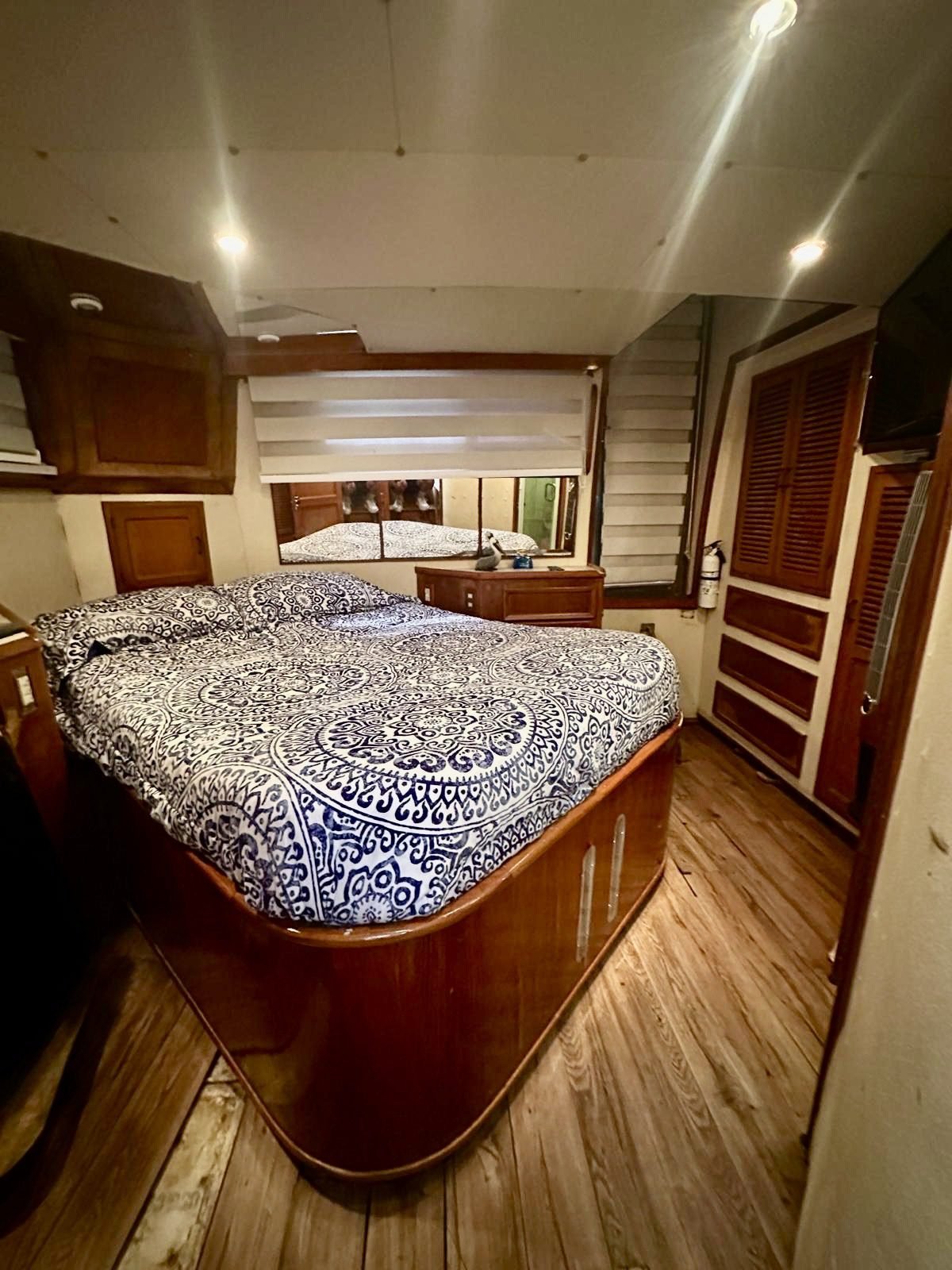1987 Symbol 51 Motor Yacht (Seller Wants Sold)