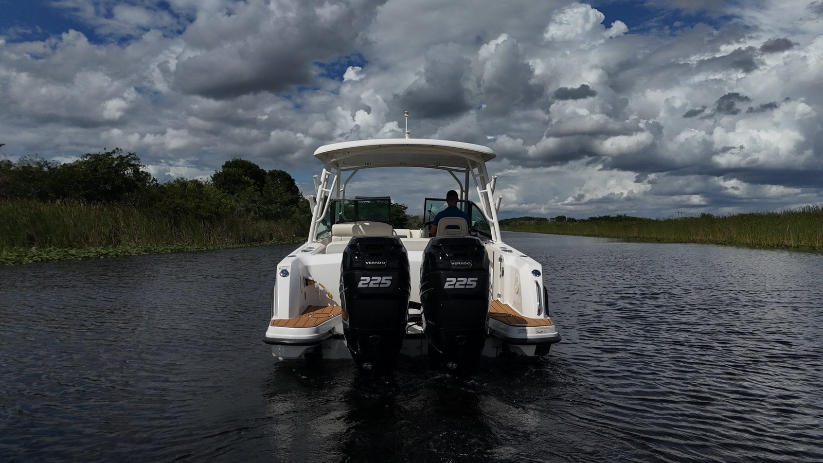 Boston Whaler 270 Vantage