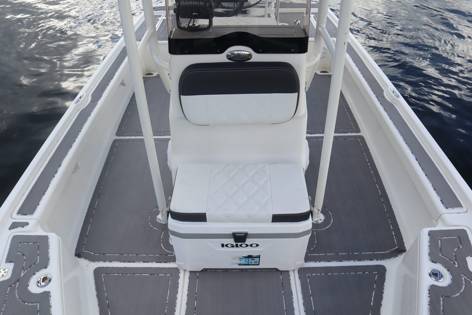 2019 Mako 21 LTS (MINT CONDITION)