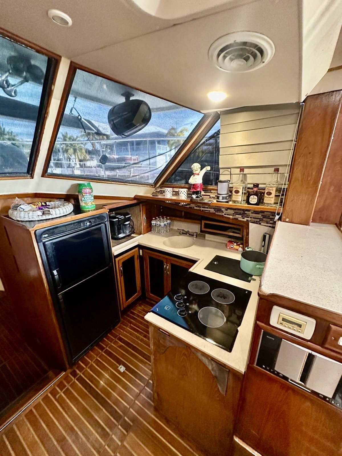 1987 Symbol 51 Motor Yacht (Seller Wants Sold)