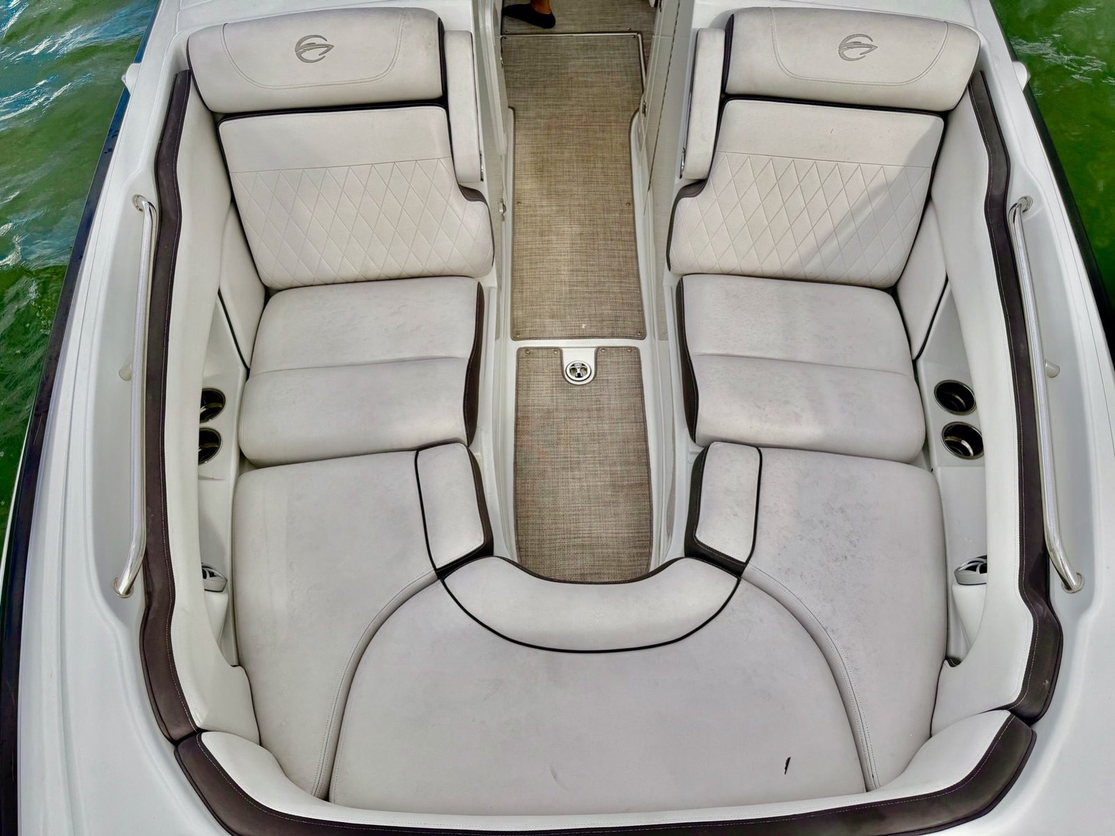 2023 Crownline 285 XS (PRISTINE CONDITIONS)