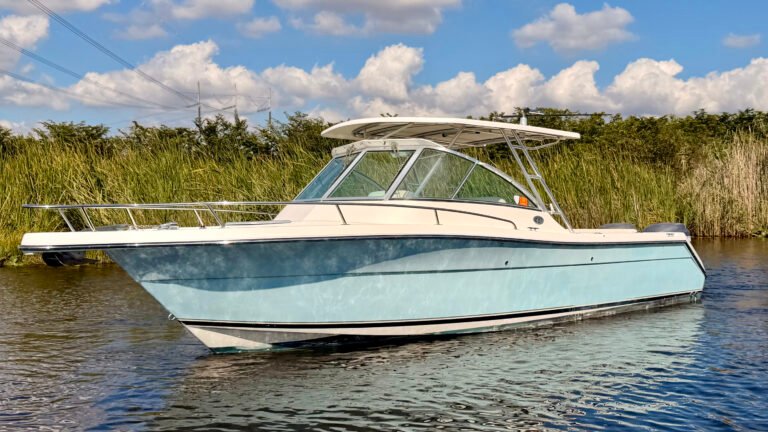 2005 Pursuit 2670 Denali LS