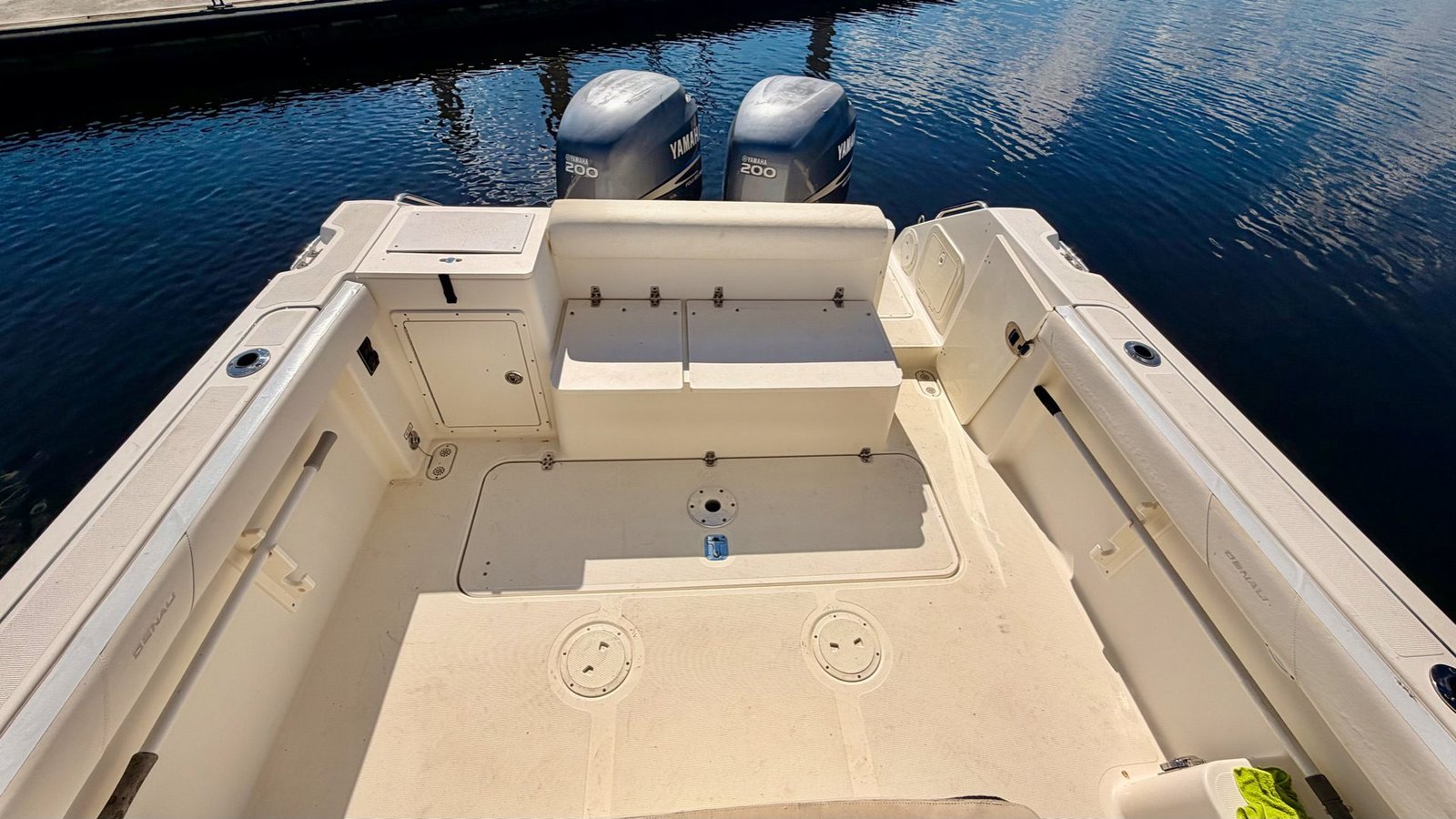 2005 Pursuit 2670 Denali LS