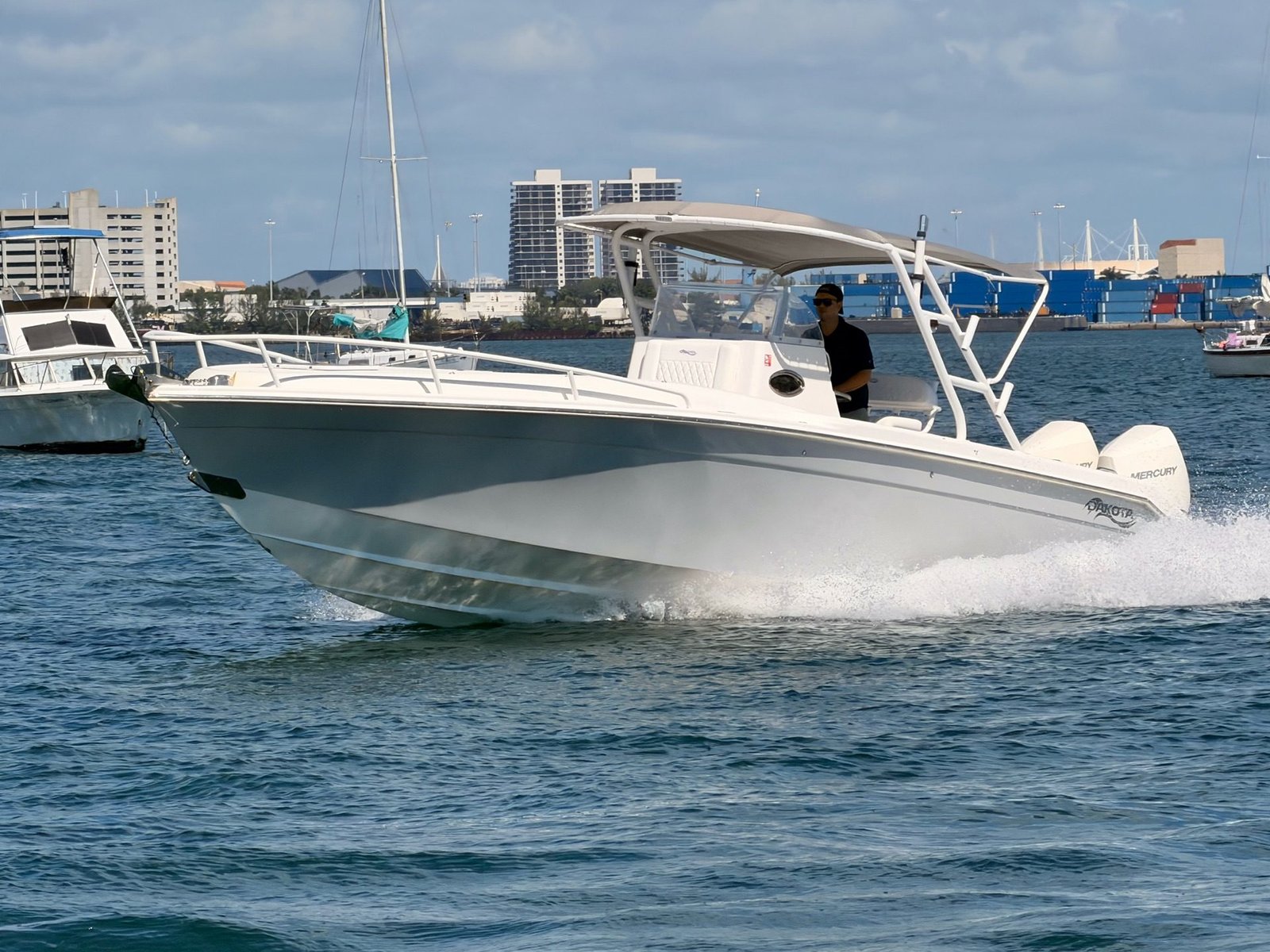 2006 Dakota 36 Cuddy Fully Refitted (TURN-KEY OFFSHORE BEAST)