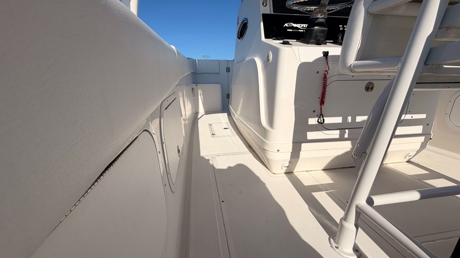 2006 Dakota 36 Cuddy Fully Refitted (TURN-KEY OFFSHORE BEAST)