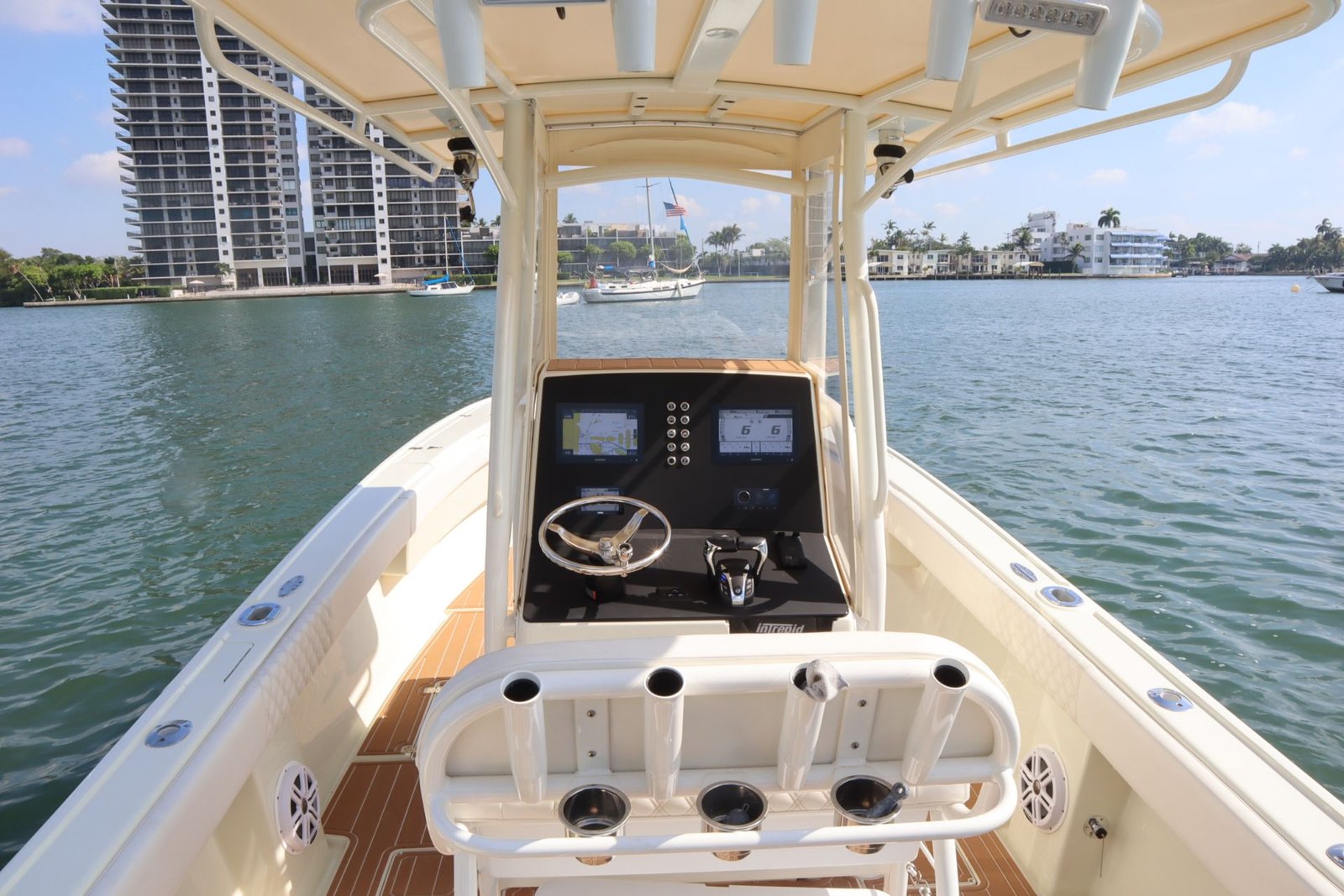 Intrepid 289 Open Fully Redone 2025 Motors