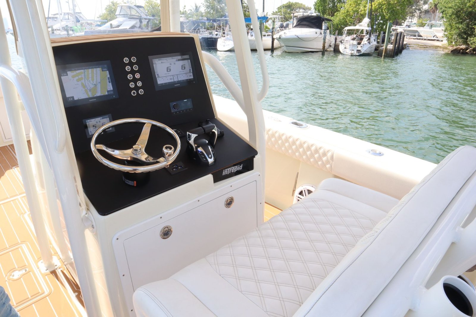 Intrepid 289 Open Fully Redone 2025 Motors