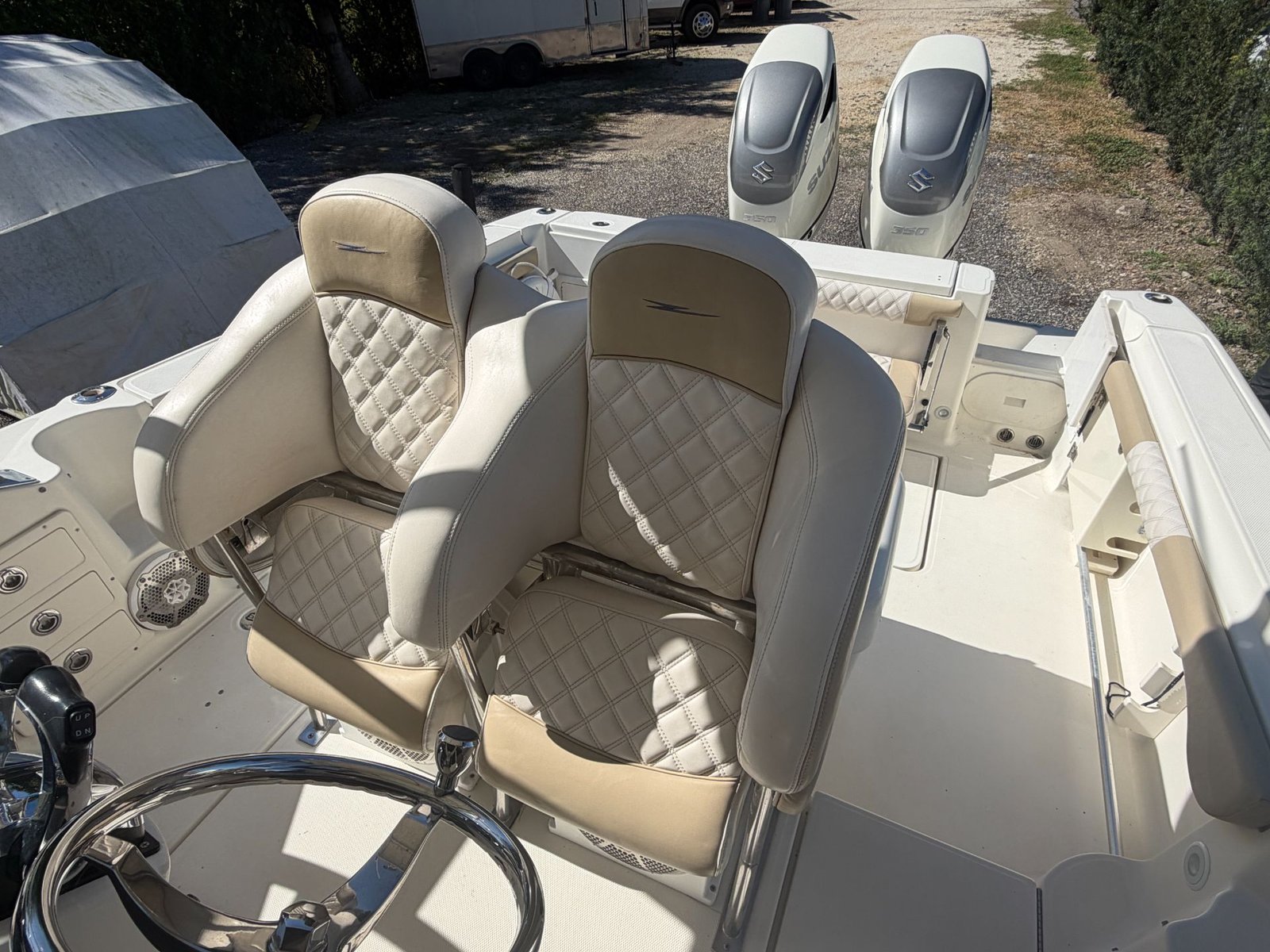 2005 Hydra-Sports Vector 3300 VX Repowered