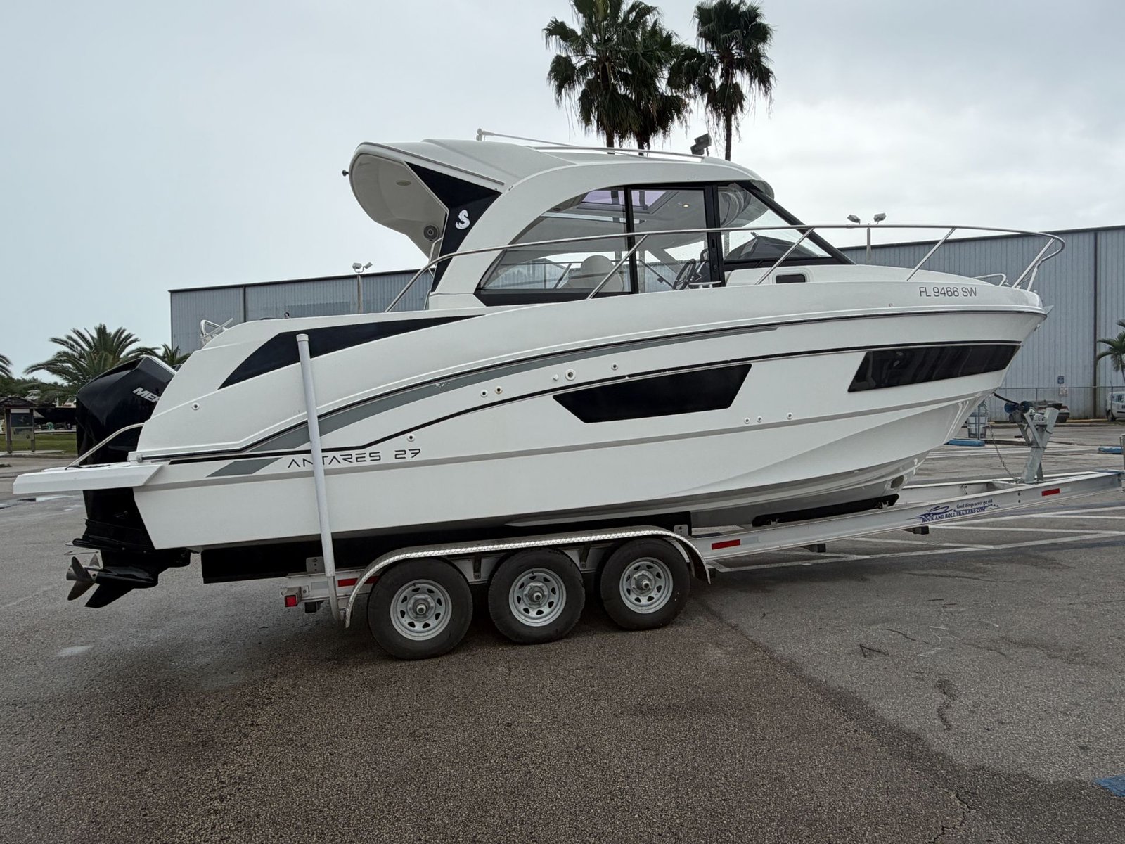 2021 Beneteau 27 Antares powered by Twin Mercury 200hp 4