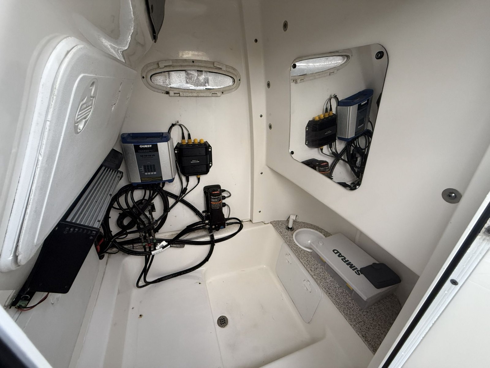 2020 Sea Pro 259 CC powered by twin Mercury 200hp 4 Stroke Verado