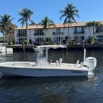 2023 Everglades 243CC