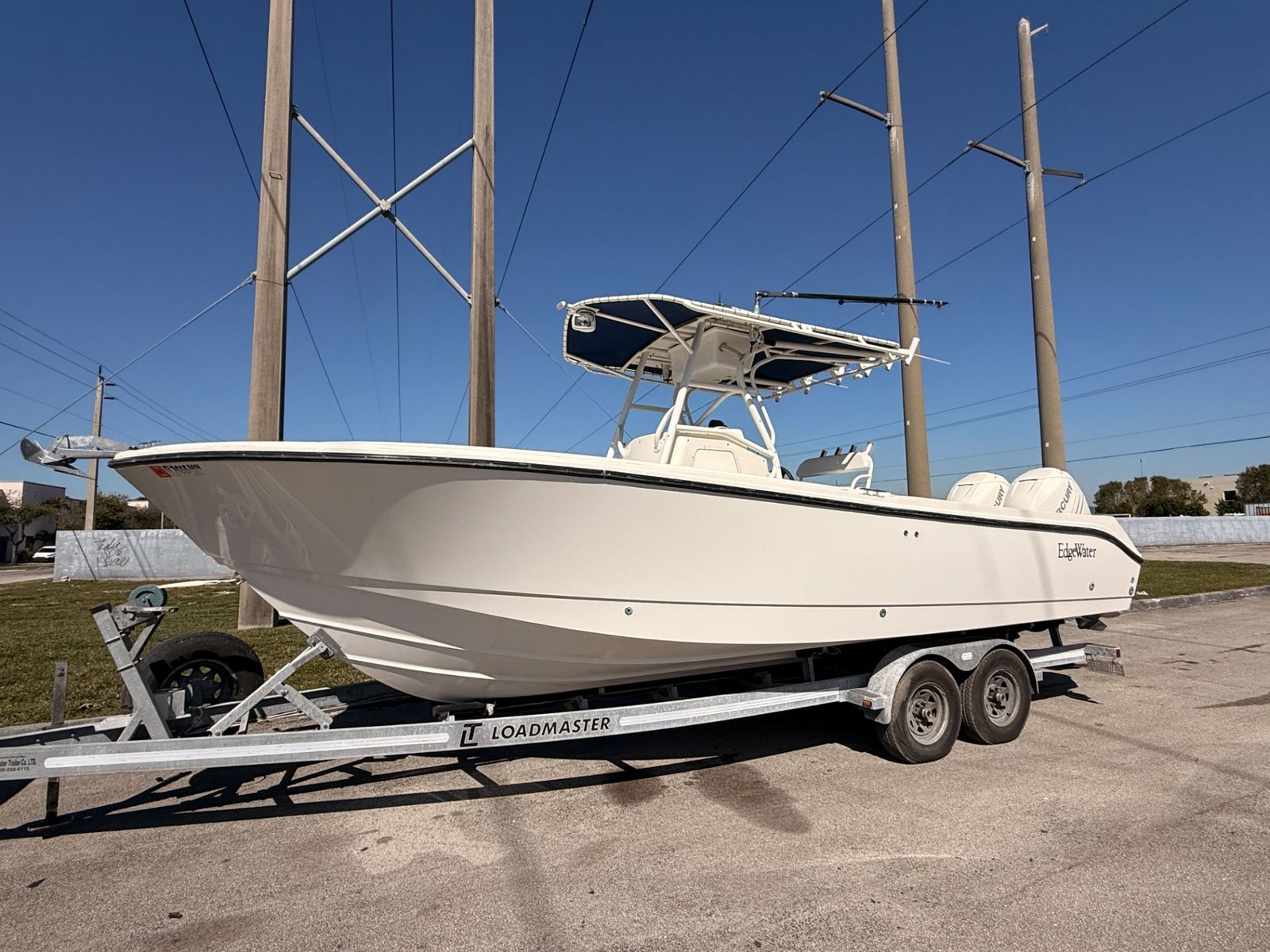 2004 Edgewater 265CC