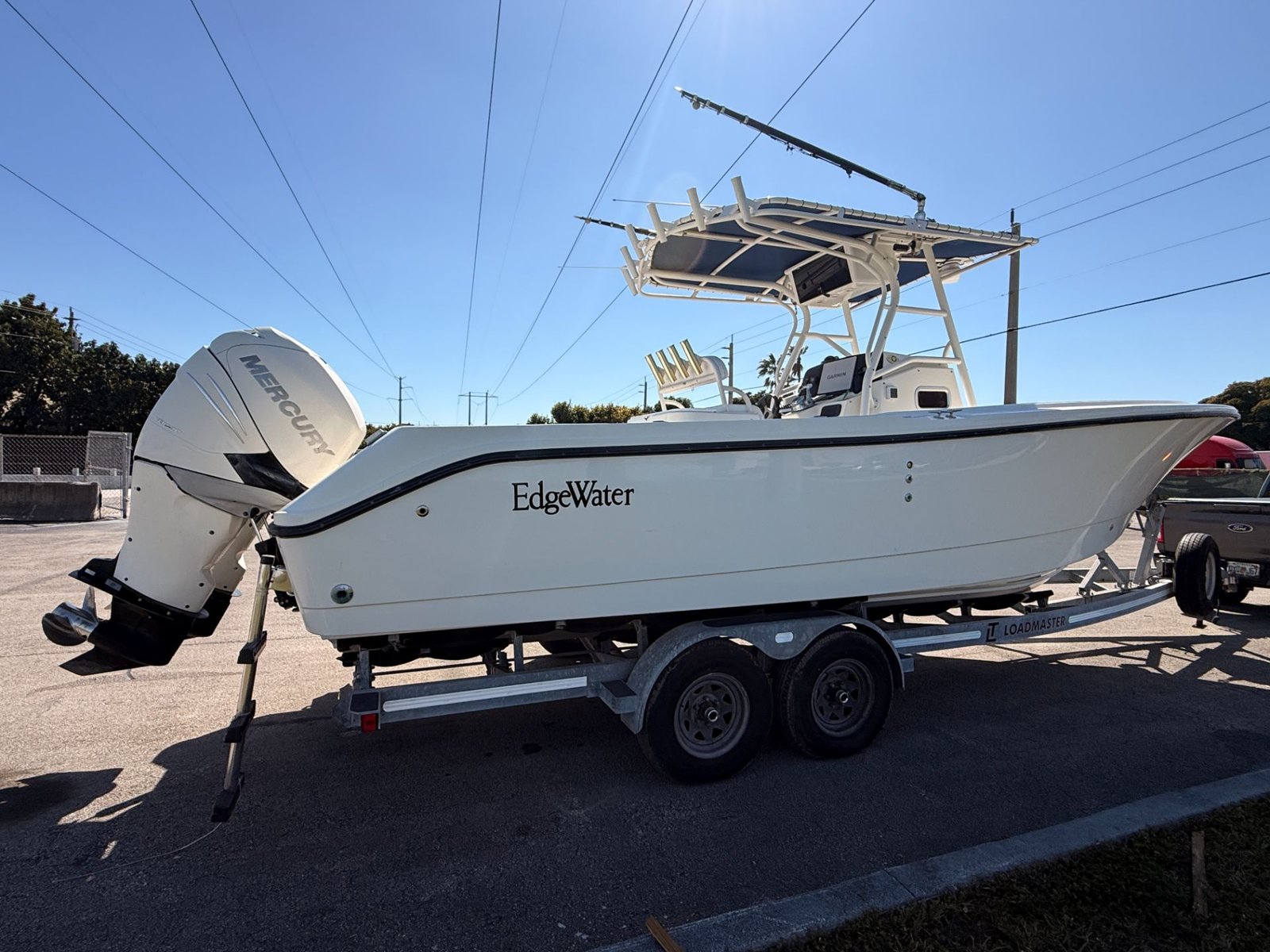 2004 Edgewater 265CC