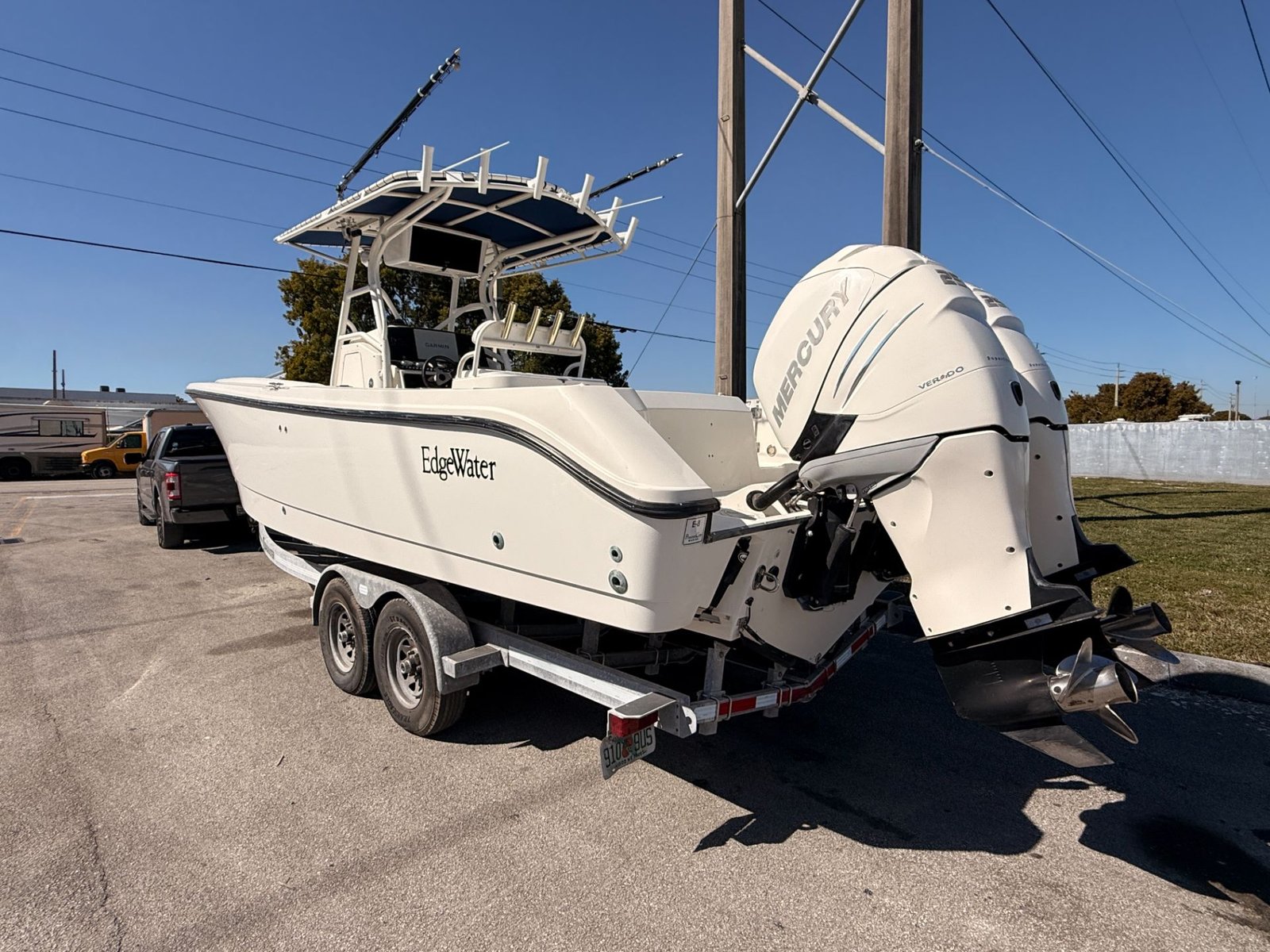 2004 Edgewater 265CC