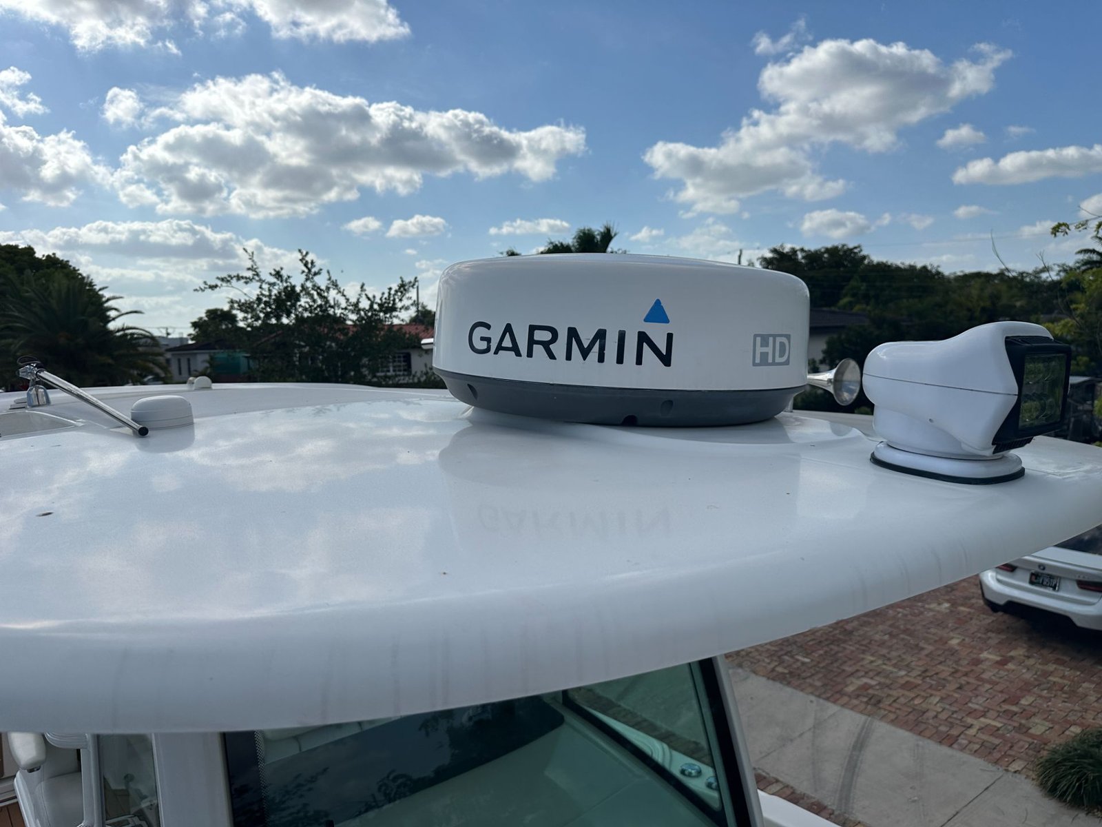 Boston Whaler 320 Outrage