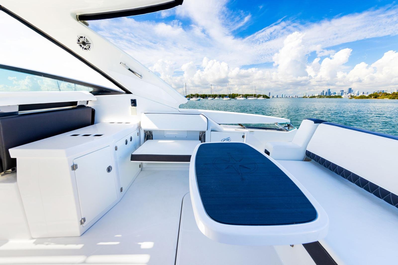 2017 Monterey 378 SE