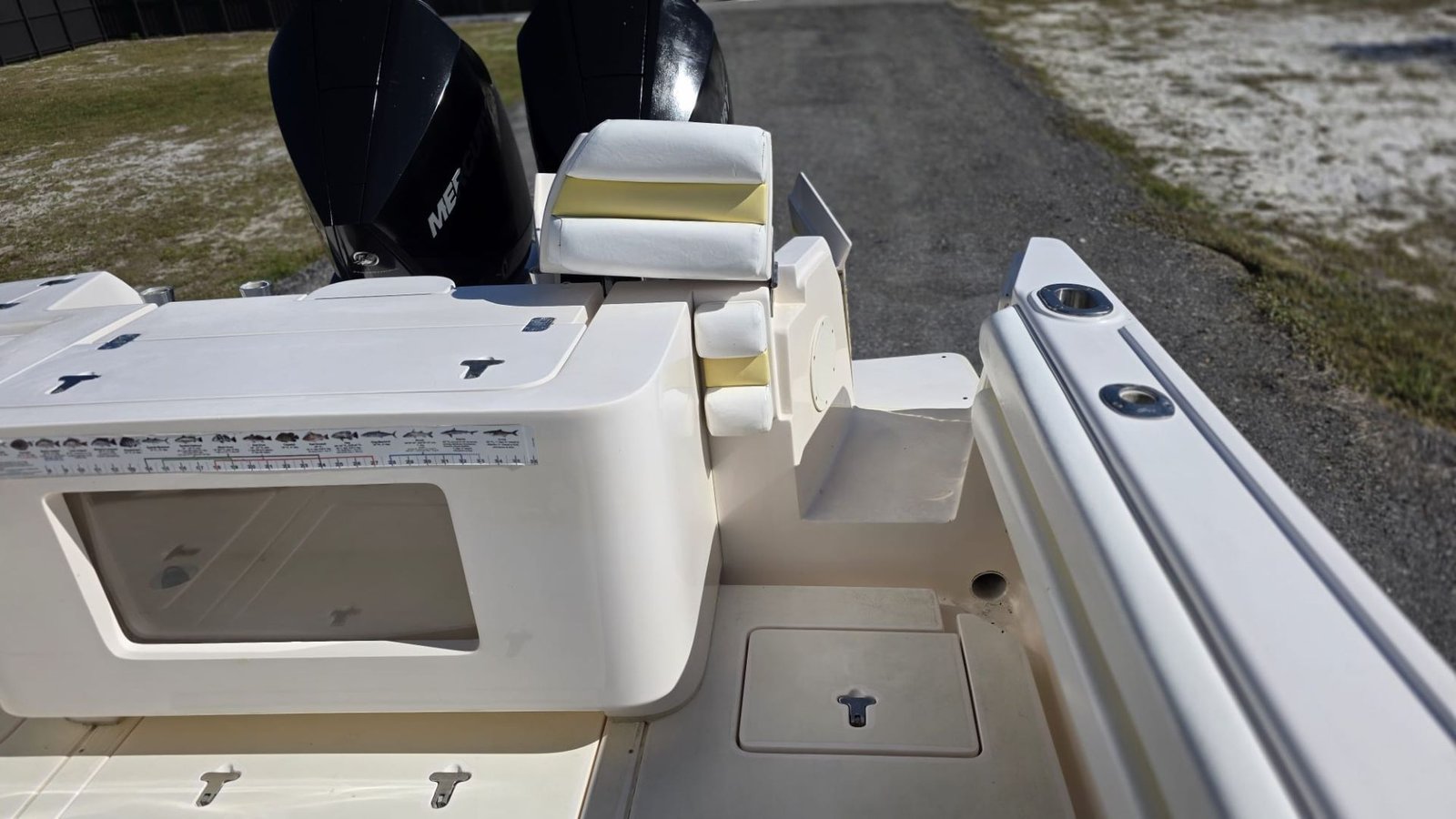 2009 Intrepid 323 Center Console powered 2019 Mercury 300 V8