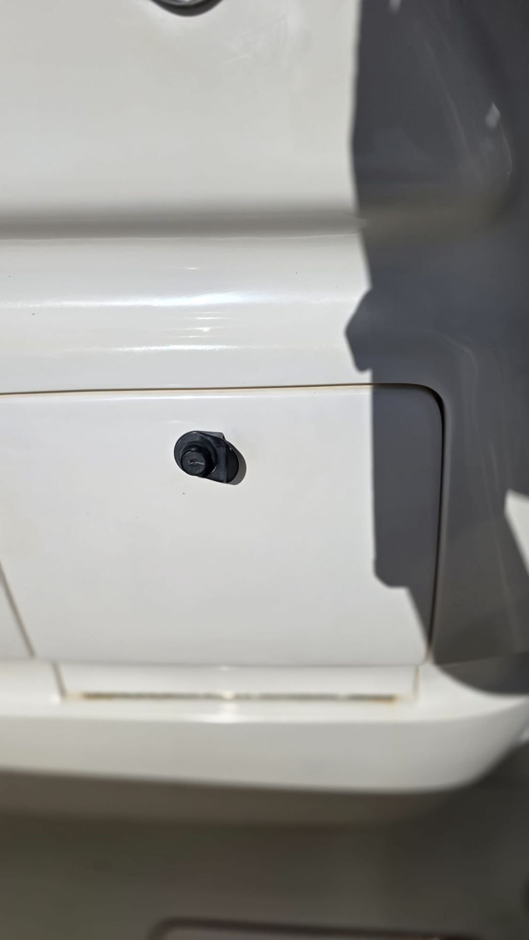 2009 Intrepid 323 Center Console powered 2019 Mercury 300 V8