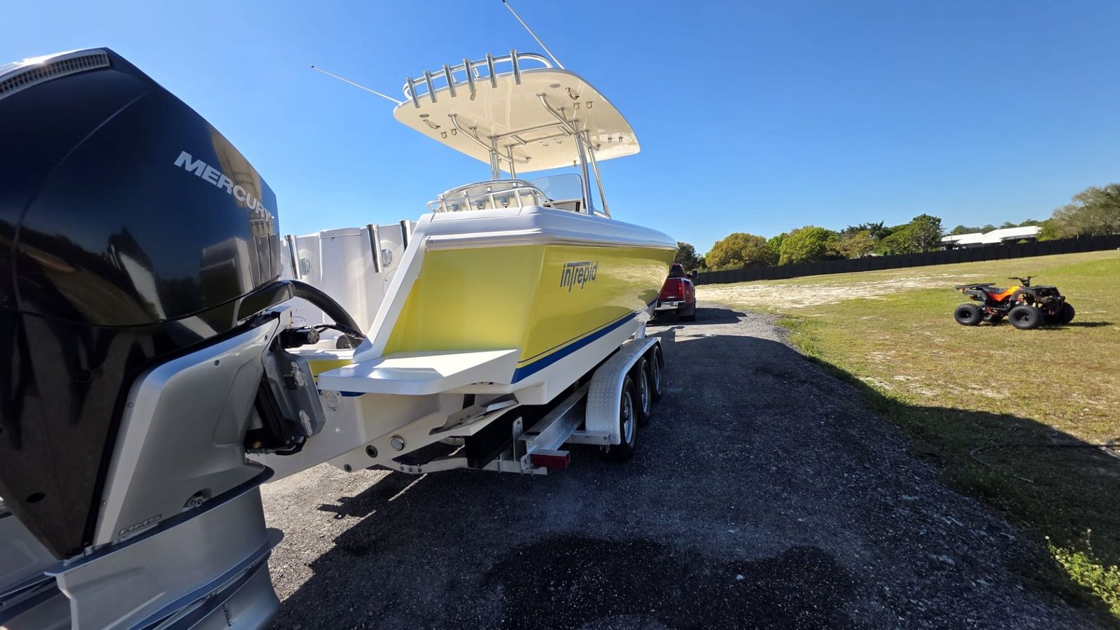 2009 Intrepid 323 Center Console powered 2019 Mercury 300 V8