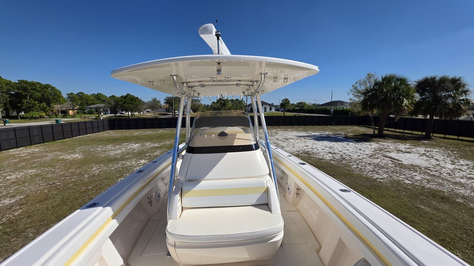 2009 Intrepid 323 Center Console powered 2019 Mercury 300 V8