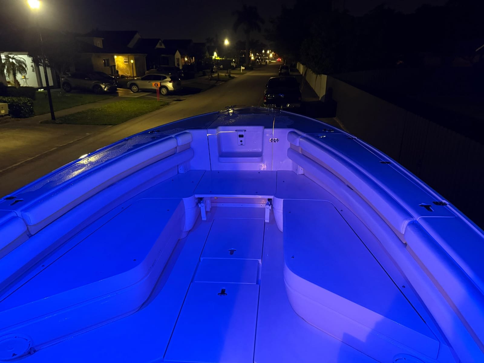 2009 Intrepid 323 Center Console powered 2019 Mercury 300 V8