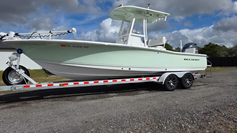 2015 Sea Hunt BX 24 BR