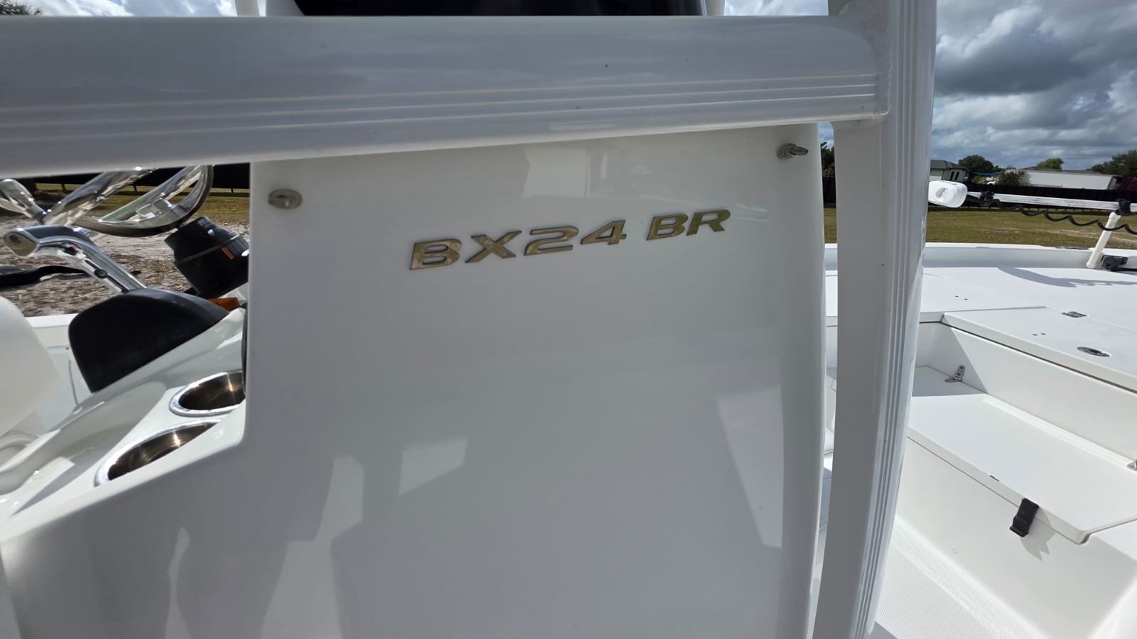 2015 Sea Hunt BX 24 BR