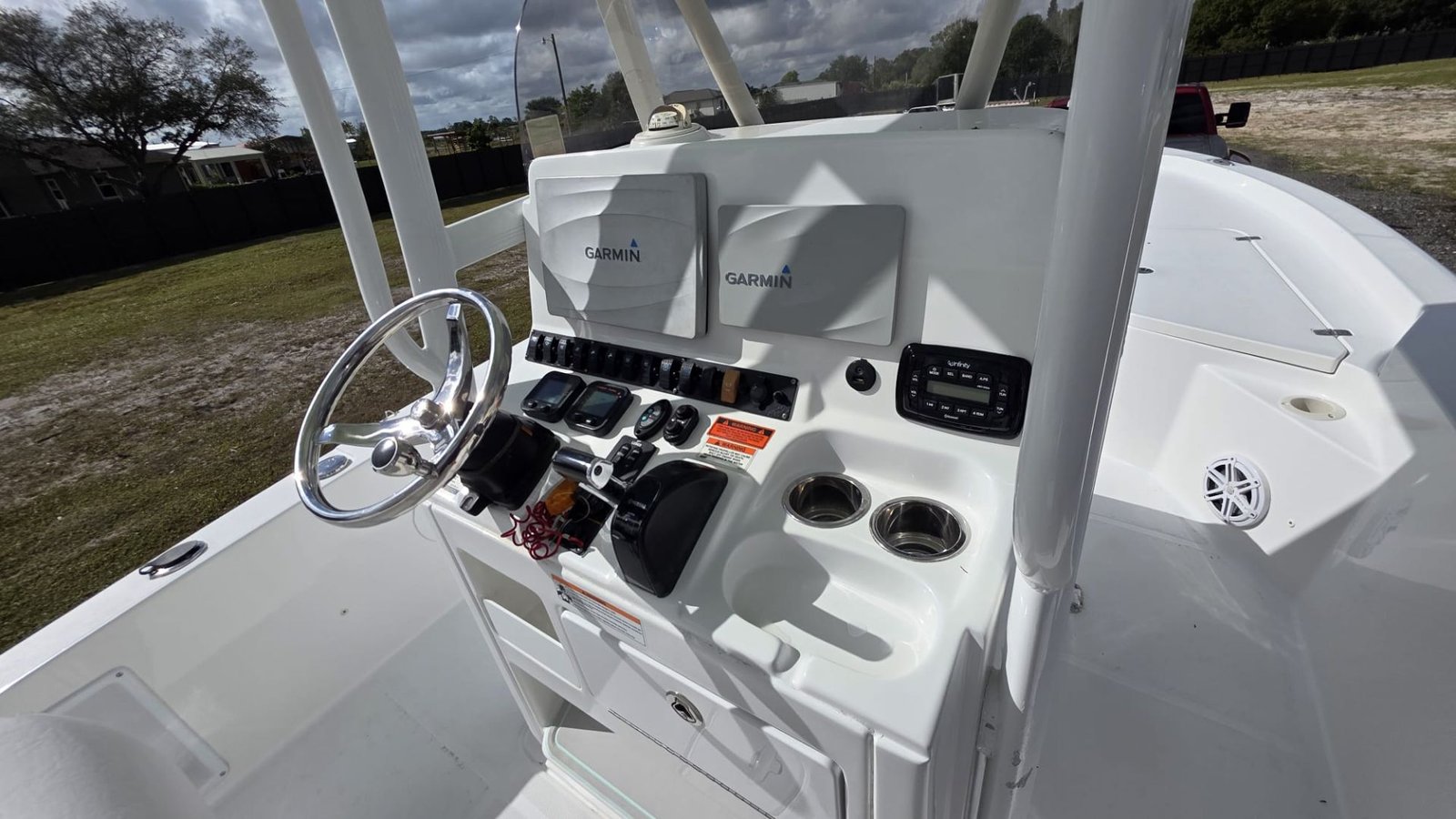 2015 Sea Hunt BX 24 BR