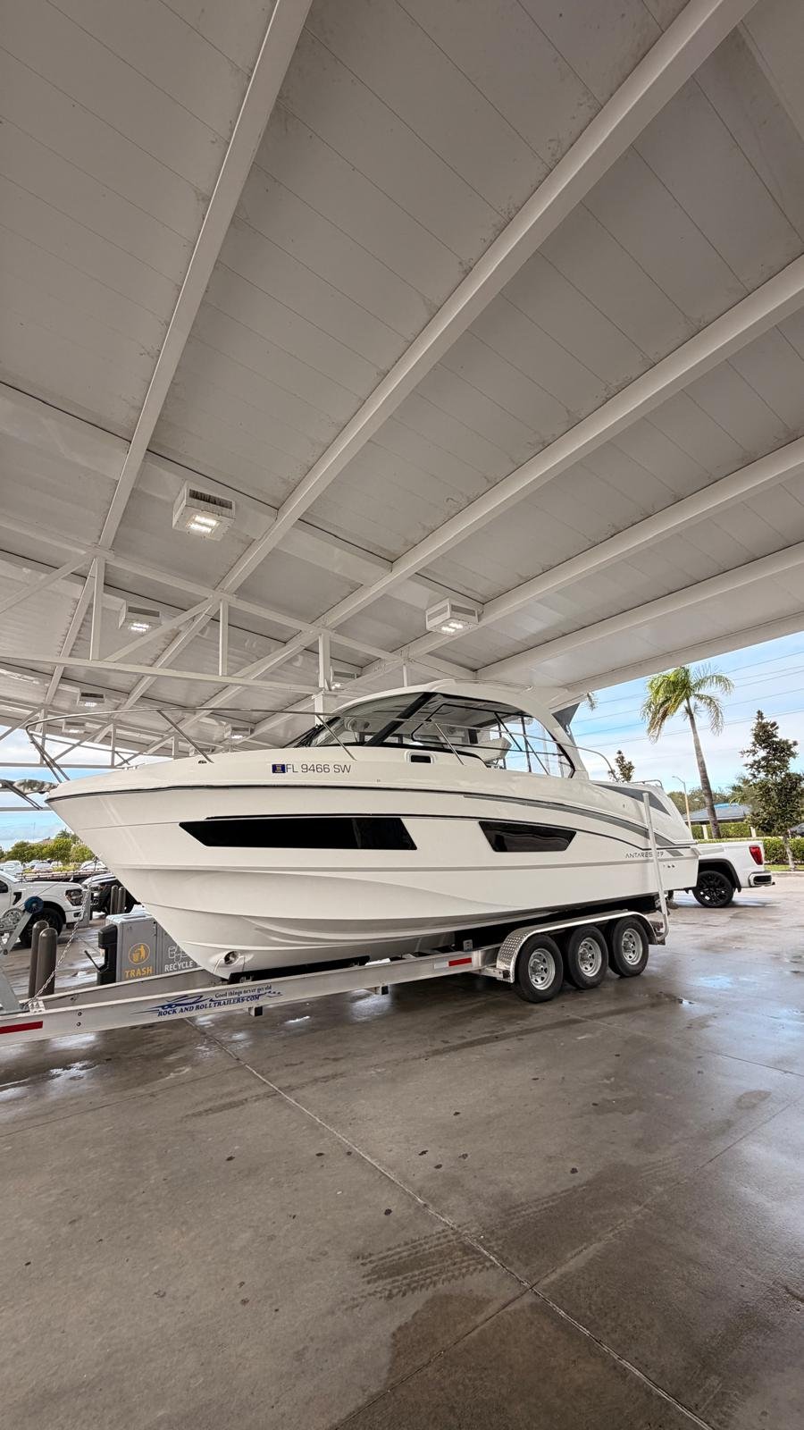 2021 Beneteau 27 Antares powered by Twin Mercury 200hp 4