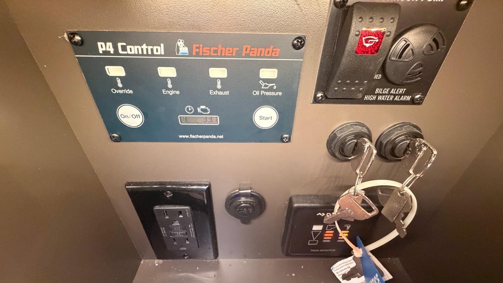 2023 Tiara Sport 34 LS