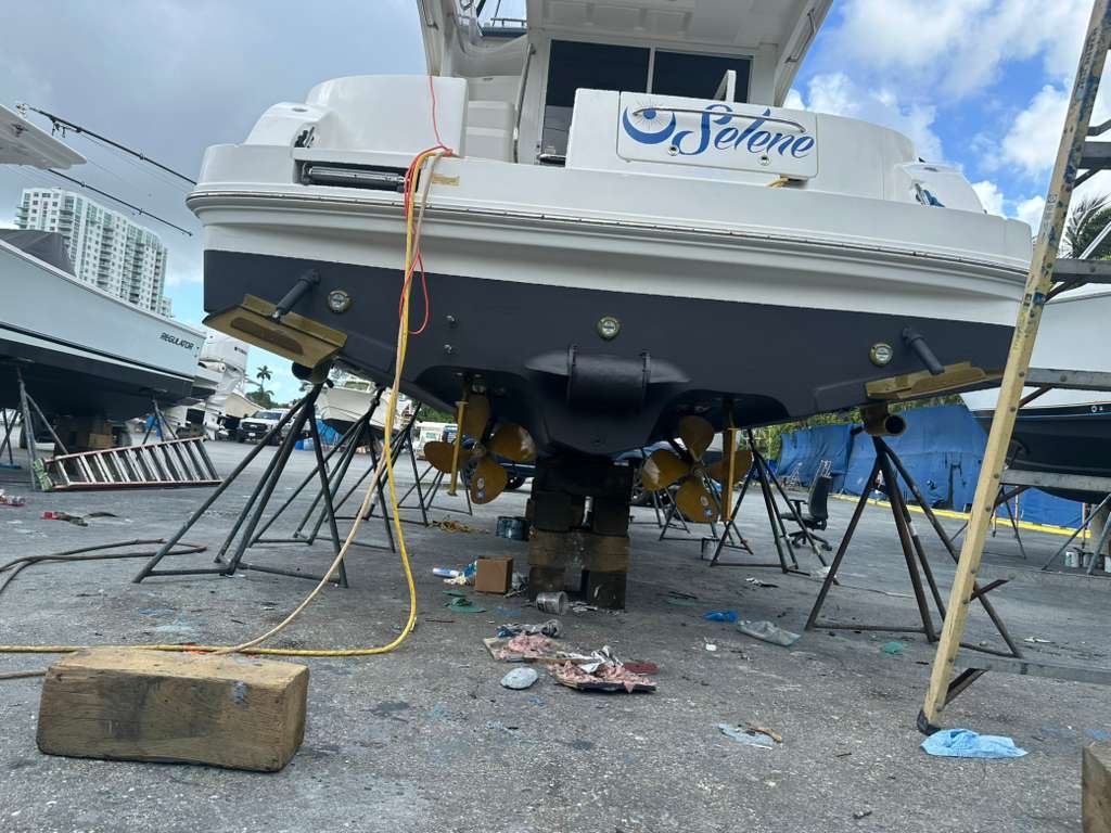 2007 Sea Ray 36 Sedan Bridge