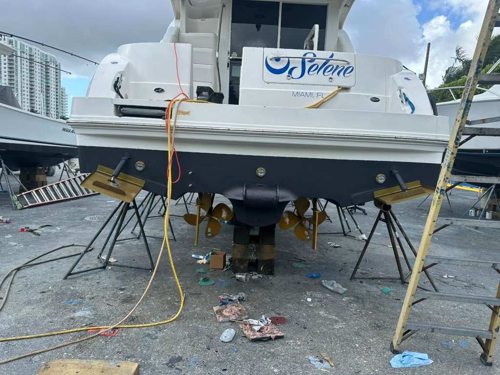 2007 Sea Ray 36 Sedan Bridge