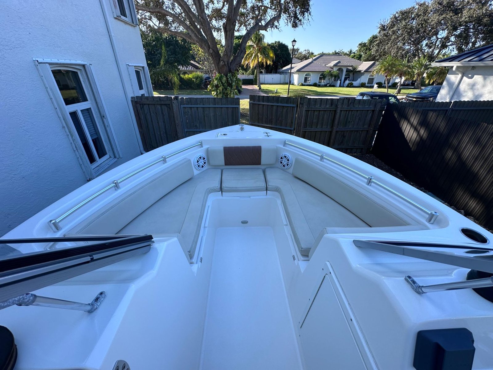 2022 Cobia 220 Dual Console powered by Mercury 200hp 4Strokes