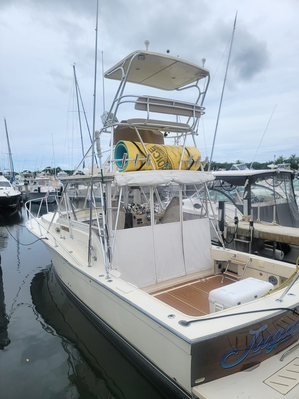 1988 Atlantic 34 Express powered by 2003 Caterpillar 3126