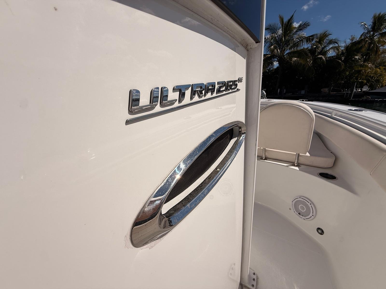 2025 Sea Hunt 265 SE