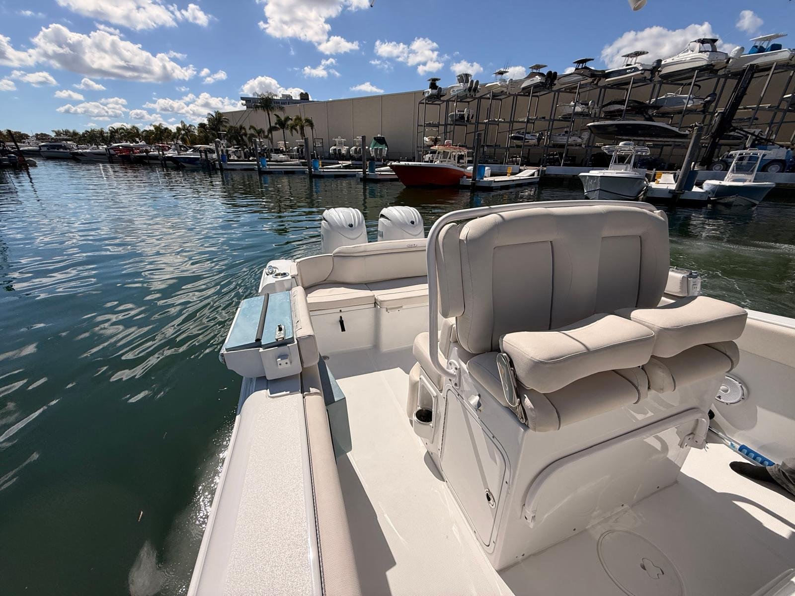 2025 Sea Hunt 265 SE