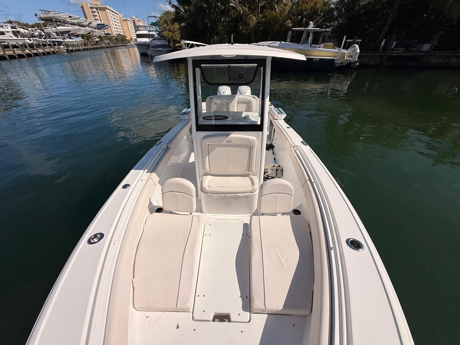 2025 Sea Hunt 265 SE
