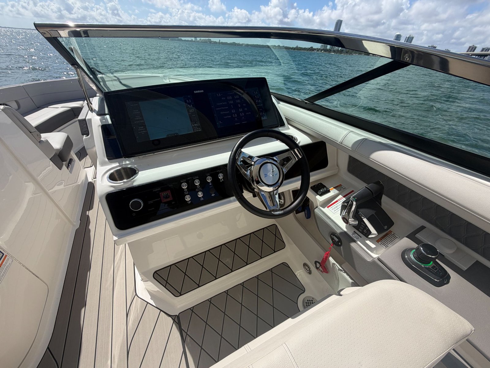 2024 Sea Ray 310 SLX Outboard powered by Twin Mercury 350hp V10