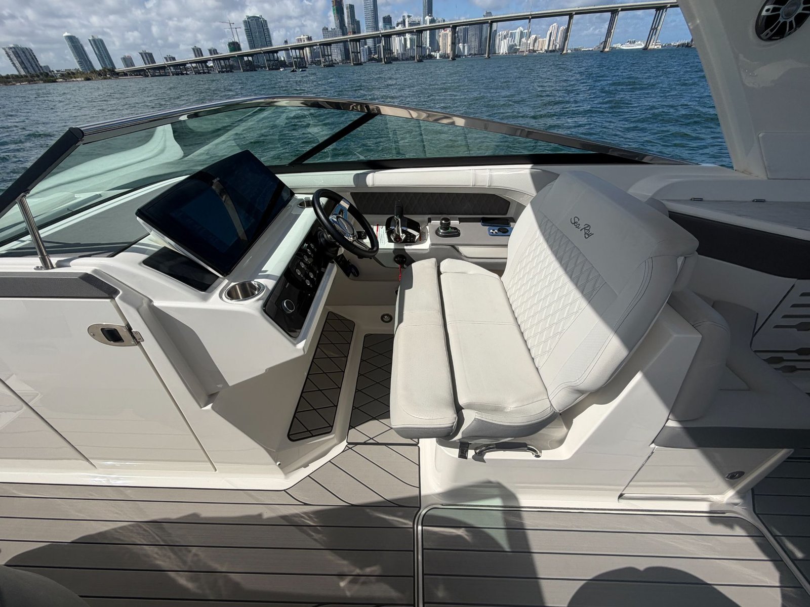2024 Sea Ray 310 SLX Outboard powered by Twin Mercury 350hp V10