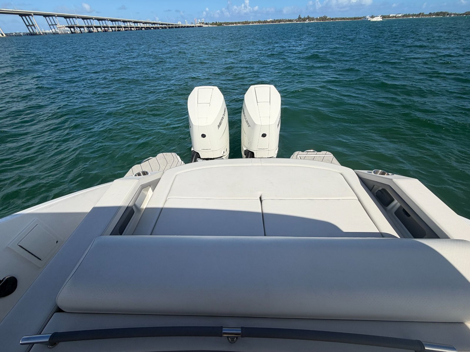 2024 Sea Ray 310 SLX Outboard powered by Twin Mercury 350hp V10