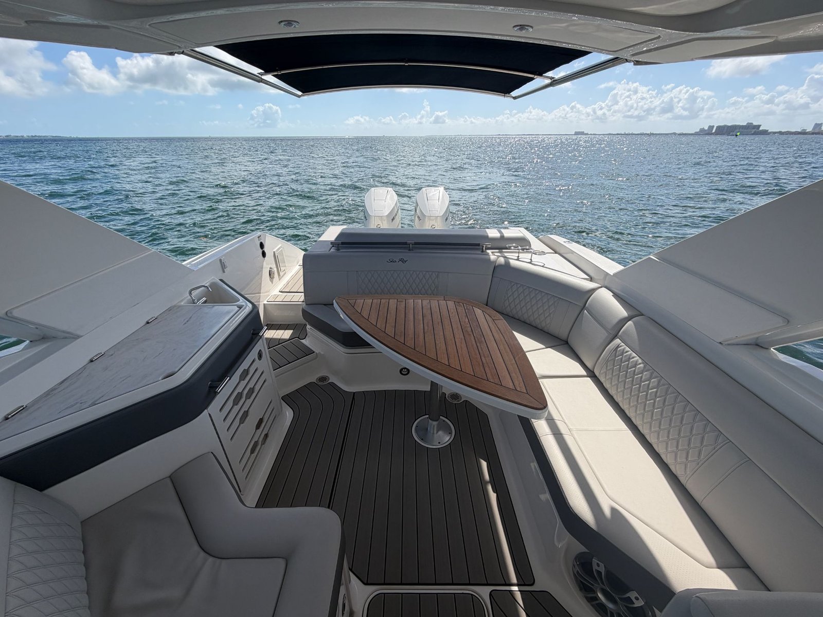 2024 Sea Ray 310 SLX Outboard powered by Twin Mercury 350hp V10