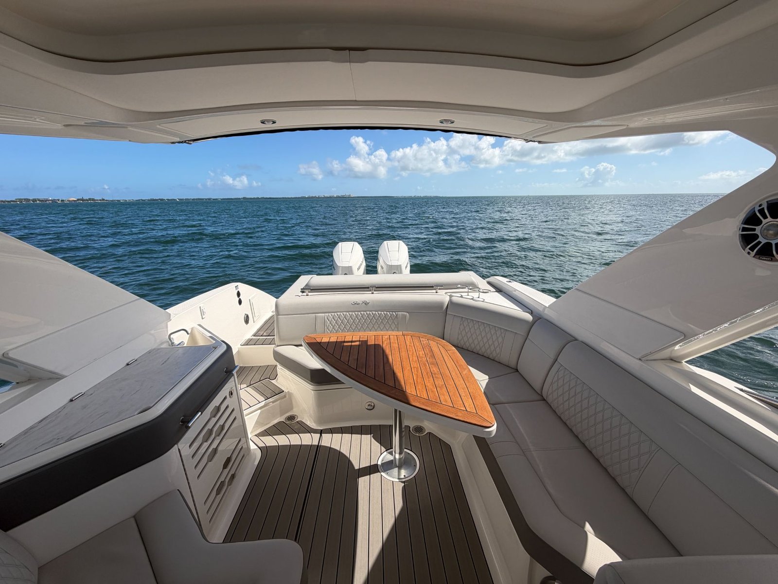 2024 Sea Ray 310 SLX Outboard powered by Twin Mercury 350hp V10