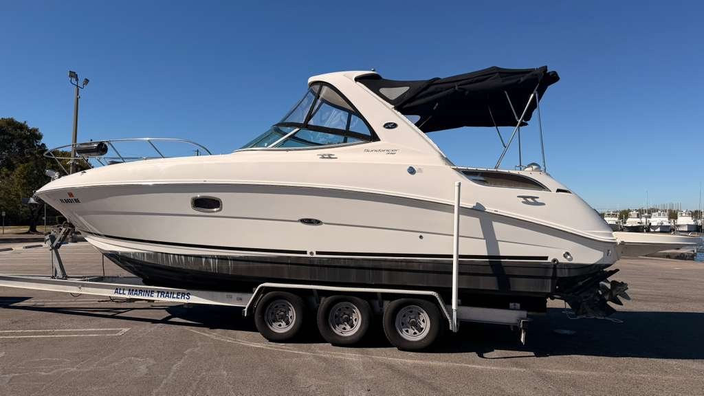 2010 Sea Ray 310 Sundancer
