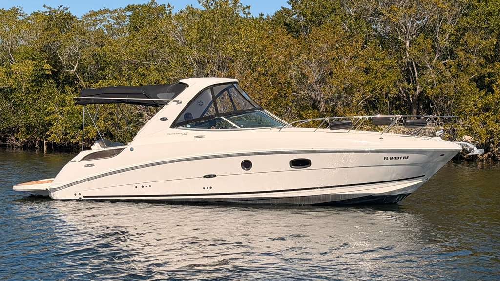 2010 Sea Ray 310 Sundancer