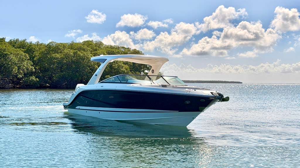 2024 Sea Ray 310 SLX Outboard powered by Twin Mercury 350hp V10