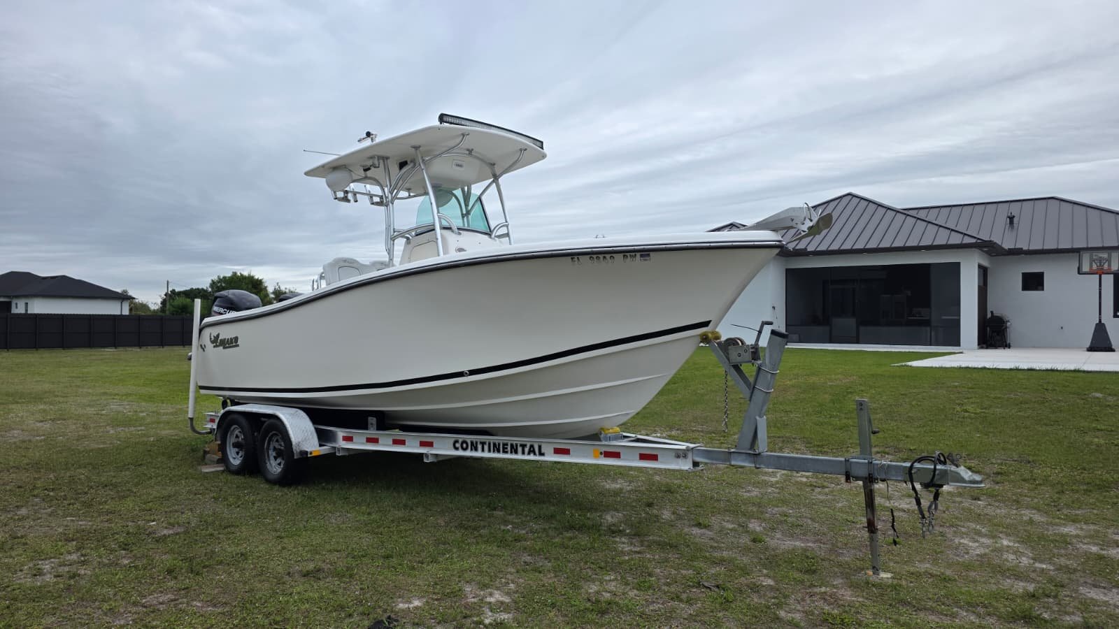2014 Mako 234 CC powered by twin 150hp 4 Stroke