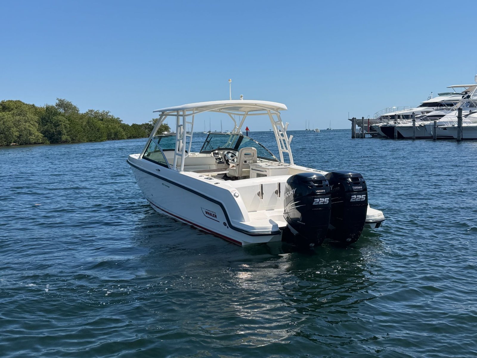 Boston Whaler 270 Vantage